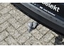 Volvo XC40 B4 Automaat Plus Dark | Semi Elek. Inklapbare Trekhaak | Elek. bedienbare voorstoelen met geheugen | Harman Kardon Audio Systeem | Blis | Adaptive Cruise Controle |