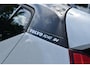 Volvo XC40 B4 Automaat Plus Dark | Semi Elek. Inklapbare Trekhaak | Elek. bedienbare voorstoelen met geheugen | Harman Kardon Audio Systeem | Blis | Adaptive Cruise Controle |