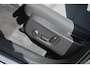 Volvo XC40 B4 Automaat Plus Dark | Semi Elek. Inklapbare Trekhaak | Elek. bedienbare voorstoelen met geheugen | Harman Kardon Audio Systeem | Blis | Adaptive Cruise Controle |