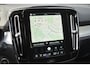 Volvo XC40 B4 Automaat Plus Dark | Semi Elek. Inklapbare Trekhaak | Elek. bedienbare voorstoelen met geheugen | Harman Kardon Audio Systeem | Blis | Adaptive Cruise Controle |