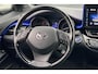 Toyota C-HR / C-HR+ 1.8 Hybrid Bi-Tone / JBL Audio / Stuur en Stoelverwarming / Parkeersensoren v&a / Camera /