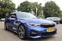 BMW 3-Serie 330e X-Drive M-Sport High Ex.Leder Pano Leder HUD Cam. Superstrak!!