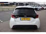 Toyota Yaris HYBRID 115 DYNAMIC COMFORT-PACK LED 16"LMV PRIVACY-GLASS ALL-SEASON BLISS PARK-SENSOREN STUUR/STOELVERW.
