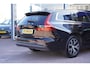 Volvo V60 2.0 B3 Essential Automaat | Airco | Navigatie | Carplay | Trekhaak | Vol opties | Inruil mogelijk