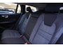 Volvo V60 2.0 B3 Essential Automaat | Airco | Navigatie | Carplay | Trekhaak | Vol opties | Inruil mogelijk