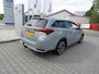 Toyota Auris 1.8 Hybrid Volcano Edition NAVI,TREKHAAK,STOELVERWARMING,CRUISE CONTROL.
