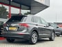 Volkswagen Tiguan 1.4 TSI Comfortline Business | Trekhaak | Adaptieve Cruise Control | Navigatie | Stoelverwarming | Apple Carplay | Android Auto | Climate Control |