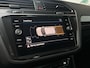 Volkswagen Tiguan 1.4 TSI Comfortline Business | Trekhaak | Adaptieve Cruise Control | Navigatie | Stoelverwarming | Apple Carplay | Android Auto | Climate Control |