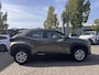 Toyota Yaris Cross HYBRID 115 BUSINESS PLUS STOEL/STUURVERW APPLE/ANDROID CAMERA CLIMA AD-CRUISE LM-VELGEN BLUETOOTH