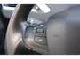 Peugeot 2008 1.2 PureTech Blue Lion | Cruise-Control | Telefoonvoorbereiding | Parkeersensoren | Navigatie |