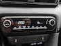 Toyota Yaris 1.5 Hybrid 115 Dynamic Comfort Pack | BTW voertuig | Dodehoek detectie | Stuur+stoelverwarming | Parkeersensoren voor+achter | Apple CarPlay/Android auto | Cruise Control Adaptive | Climate Control | ovv fin RS