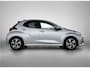 Toyota Yaris 1.5 Hybrid 115 Dynamic Comfort Pack | BTW voertuig | Dodehoek detectie | Stuur+stoelverwarming | Parkeersensoren voor+achter | Apple CarPlay/Android auto | Cruise Control Adaptive | Climate Control | ovv fin RS