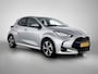 Toyota Yaris 1.5 Hybrid 115 Dynamic Comfort Pack | BTW voertuig | Dodehoek detectie | Stuur+stoelverwarming | Parkeersensoren voor+achter | Apple CarPlay/Android auto | Cruise Control Adaptive | Climate Control | ovv fin RS
