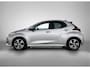 Toyota Yaris 1.5 Hybrid 115 Dynamic Comfort Pack | BTW voertuig | Dodehoek detectie | Stuur+stoelverwarming | Parkeersensoren voor+achter | Apple CarPlay/Android auto | Cruise Control Adaptive | Climate Control | ovv fin RS