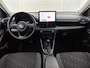 Toyota Yaris 1.5 Hybrid 115 Dynamic Comfort Pack | BTW voertuig | Dodehoek detectie | Stuur+stoelverwarming | Parkeersensoren voor+achter | Apple CarPlay/Android auto | Cruise Control Adaptive | Climate Control | ovv fin RS