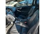 Volvo V40 Cross Country 1.5 T3 Polar+ Luxury | Trekhaak | Panoramadak | Harman Kardon Audio | Lederen Bekleding | Achteruitrijcamera | Parkeersensoren | Keyless Entry | Stoelverwarming | LED Koplampen | Navigatie
