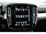 Volvo XC40 1.5 T4 Recharge Inscription | Achteruitrijcamera | Trekhaak 1800kg | Stuur en stoelverw. | Keyless |