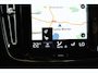 Volvo XC40 1.5 T4 Recharge Inscription | Achteruitrijcamera | Trekhaak 1800kg | Stuur en stoelverw. | Keyless |