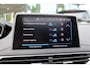 Peugeot 3008 1.2 PureTech Première | Panoramadak | Camera | Trekhaak | Elekt. achterklep | Navigatie