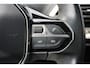 Peugeot 3008 1.2 PureTech Première | Panoramadak | Camera | Trekhaak | Elekt. achterklep | Navigatie