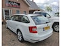 Skoda Octavia Combi 1.0 TSI Greentech Ambition Business. Cruise, carplay, afn. trekhaak, navi, bluetooth, front assist, etc.