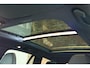 Volvo V60 T8 Plug-in hybrid AWD Ultra Dark | Panoramadak | Semi Electrische Wegklapbare Trekhaak | Premium audio by Harman Kardon | 360° Parkeercamera | Verwarmbare voorstoelen en stuurwiel | Parkeersensoren voor + achter |
