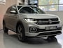 Volkswagen T-Cross 1.5 TSI 150pk Style R-Line | Camera | PDC V+A | Navi | 18" | ACC | Stoelverwarming | Dodehoek |