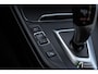 BMW 3-Serie 330i M Sport Edition 19 inch, comfort acces, head-up, grootbeeld navi, hifi
