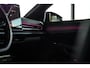 Volkswagen T-Roc 1.5 eTsi R-Line R-Line Pano/Trekhaak/Sfeer/iQ-lights