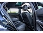 Volkswagen T-Roc 1.5 eTsi R-Line R-Line Pano/Trekhaak/Sfeer/iQ-lights