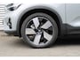Volvo XC40 Single Motor Extended Range Ultimate 82 kWh | Full Options | Henk Scholten Volvo Geleverd | Lighting Pack | Nubuck/Microtech Interieur | 20-Inch Lichtmetalen Velgen | Panoramadak | Trekhaak | Getint Glas | Stuurverwarming | Stoelverwarming | Harman/Kardon Audio | Elektrisch Verstelbare Stoelen | Dak in Black Stone Zwart | Adaptieve Cruise Control | Pilot Assist | Parkeersensoren Voor & Achter |