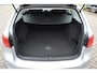 Volkswagen Passat Variant 1.6 TDI BlueMotion Navigatie distributieriem vervangen.