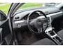 Volkswagen Passat Variant 1.6 TDI BlueMotion Navigatie distributieriem vervangen.