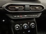 Dacia Jogger 1.6 Hybrid 140 Extreme 7p. | Climate control | Camera | Navigatie | Cruise control | Lichtmetaal |