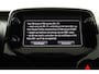 Toyota Aygo 1.0 VVT-i x-cite | Achteruitrij Camera | DAB+ | All Season banden |