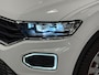 Volkswagen T-Roc 1.5 TSI Sport 150pk / LED / Navi / Clima / Parkpilot / Stoelverwarming
