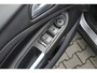 Ford Kuga 1.5 Titanium | Incl. 12 maanden garantie | Voorstoelen verwarmd | Verwarmd stuurwiel | Voorruit verwarming | Bluetooth | DAB | Climate control | Cruise control | Elektrische achterklep | Lichtmetalen velgen