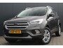 Ford Kuga 1.5 Titanium | Incl. 12 maanden garantie | Voorstoelen verwarmd | Verwarmd stuurwiel | Voorruit verwarming | Bluetooth | DAB | Climate control | Cruise control | Elektrische achterklep | Lichtmetalen velgen