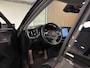 Volvo XC60 T8 AWD Recharge Ultimate Dark | Trekhaak | Head-Up Display | Harman Kardon | 455pk | Adaptieve Cruise Control | Stoelverwarming voor+achter | Stuurwielverwarming | Schuifdak | Full LED Meesturende koplampen | Parkeercamera | Pilot Assist | Standkachel met Volvo On Call App | Elektrische voorstoelen geheugen | Lederen bekleding | Zitting verlenging voorstoelen | Lederen dashboard | 20 Inch | Google Infotainment | Keyless Drive | Elektrisch bedienbare achterklep | DAB Radio | Apple Carplay/Android Auto | Draadloos telefoon opladen | Volvo On Call met mobiele App functie | Platinum Grey Metallic |