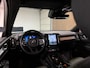 Volvo XC40 B4 Plus Dark | Trekhaak | Harman Kardon | All Season banden | Bestuurdersstoel elektrisch geheugen | Adaptieve Cruise Control | Stoel en Stuurwielverwarming | Google Infotainment | Parkeercamera | Pilot Assist | BLIS Dode Hoek Detectie | Keyless Drive | Parkeersensoren voor+achter | Passagiersstoel elektrisch | Elektrisch bedienbare achterklep | 19 Inch | Zitting verlenging voorstoelen | DAB Radio | Apple Carplay/Android Auto | Draadloos telefoon opladen | Volvo On Call met mobiele App functie | Silver Dawn Metallic |