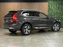 Volvo XC60 T6 AWD Recharge Bright | Adaptieve Cruise Control | Stoelverwarming voor+achter | Stuurwielverwarming | Standkachel met Volvo On Call App | Full LED Meesturende koplampen | Pilot Assist | BLIS Dode Hoek Detectie | Elektrische voorstoelen geheugen | Lederen bekleding | Zitting verlenging voorstoelen | Schuifdak | Parkeercamera | Google Infotainment | 18Inch | Keyless Drive | Parkeersensoren voor+achter | Privacy Glass | DAB Radio | Apple Carplay/Android Auto | Draadloos telefoon opladen | Volvo On Call met mobiele App functie | Platinum Grey Metallic |