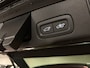 Volvo XC60 T6 AWD Recharge Bright | Adaptieve Cruise Control | Stoelverwarming voor+achter | Stuurwielverwarming | Standkachel met Volvo On Call App | Full LED Meesturende koplampen | Pilot Assist | BLIS Dode Hoek Detectie | Elektrische voorstoelen geheugen | Lederen bekleding | Zitting verlenging voorstoelen | Schuifdak | Parkeercamera | Google Infotainment | 18Inch | Keyless Drive | Parkeersensoren voor+achter | Privacy Glass | DAB Radio | Apple Carplay/Android Auto | Draadloos telefoon opladen | Volvo On Call met mobiele App functie | Platinum Grey Metallic |