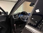Volvo XC60 T6 AWD Recharge Bright | Adaptieve Cruise Control | Stoelverwarming voor+achter | Stuurwielverwarming | Standkachel met Volvo On Call App | Full LED Meesturende koplampen | Pilot Assist | BLIS Dode Hoek Detectie | Elektrische voorstoelen geheugen | Lederen bekleding | Zitting verlenging voorstoelen | Schuifdak | Parkeercamera | Google Infotainment | 18Inch | Keyless Drive | Parkeersensoren voor+achter | Privacy Glass | DAB Radio | Apple Carplay/Android Auto | Draadloos telefoon opladen | Volvo On Call met mobiele App functie | Platinum Grey Metallic |