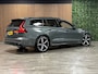 Volvo V60 T6 AWD Recharge Ultra Dark | Trekhaak | 360 Camera | Schuifdak | Head-Up Display | Harman Kardon | Adaptieve Cruise Control | Stoelverwarming voor+achter | Stuurwielverwarming | Full LED Meesturende koplampen | Pilot Assist | BLIS Dode Hoek Detectie | Elektrische voorstoelen geheugen | Lederen bekleding | Zitting verlenging voorstoelen | Lederen dashboard | Google Infotainment | Keyless Drive | Parkeersensoren voor+achter | Privacy Glass | Elektrisch bedienbare achterklep | DAB Radio | Apple Carplay/Android Auto | Volvo On Call met mobiele App functie | Forest Lake Metallic |