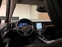 Volvo V60 T6 AWD Recharge Ultra Dark | Trekhaak | 360 Camera | Schuifdak | Head-Up Display | Harman Kardon | Adaptieve Cruise Control | Stoelverwarming voor+achter | Stuurwielverwarming | Full LED Meesturende koplampen | Pilot Assist | BLIS Dode Hoek Detectie | Elektrische voorstoelen geheugen | Lederen bekleding | Zitting verlenging voorstoelen | Lederen dashboard | Google Infotainment | Keyless Drive | Parkeersensoren voor+achter | Privacy Glass | Elektrisch bedienbare achterklep | DAB Radio | Apple Carplay/Android Auto | Volvo On Call met mobiele App functie | Forest Lake Metallic |
