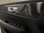 Volvo V60 T6 AWD Recharge Ultra Dark | Trekhaak | 360 Camera | Schuifdak | Head-Up Display | Harman Kardon | Adaptieve Cruise Control | Stoelverwarming voor+achter | Stuurwielverwarming | Full LED Meesturende koplampen | Pilot Assist | BLIS Dode Hoek Detectie | Elektrische voorstoelen geheugen | Lederen bekleding | Zitting verlenging voorstoelen | Lederen dashboard | Google Infotainment | Keyless Drive | Parkeersensoren voor+achter | Privacy Glass | Elektrisch bedienbare achterklep | DAB Radio | Apple Carplay/Android Auto | Volvo On Call met mobiele App functie | Forest Lake Metallic |