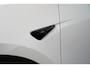 Tesla Model Y SOH: 95,8% Navi 360° Leer ACC Autopilot PDC Elektr. achterklep Stoelverwarmimg voor en achter Stuurverwarming Optie: Full Self-Driving Capability BTW auto