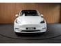 Tesla Model Y SOH: 95,8% Navi 360° Leer ACC Autopilot PDC Elektr. achterklep Stoelverwarmimg voor en achter Stuurverwarming Optie: Full Self-Driving Capability BTW auto