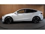 Tesla Model Y SOH: 95,8% Navi 360° Leer ACC Autopilot PDC Elektr. achterklep Stoelverwarmimg voor en achter Stuurverwarming Optie: Full Self-Driving Capability BTW auto