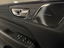 Volvo XC60 T6 AWD Recharge Plus Black Edition | Trekhaak | 360 Camera | Harman Kardon | Adaptieve Cruise Control | Stoelverwarming voor+achter | Stuurwielverwarming | Pilot Assist | BLIS Dode Hoek Detectie | Elektrische voorstoelen geheugen | R-Design Contour stoelen met wit stiksel en bies | Zitting verlenging voorstoelen | Schuifdak | Google Infotainment | 21 Inch | Keyless Drive | Parkeersensoren voor+achter | Privacy Glass | DAB Radio | Apple Carplay/Android Auto | Draadloos telefoon opladen | Volvo On Call met mobiele App functie | Onyx Black Metallic |
